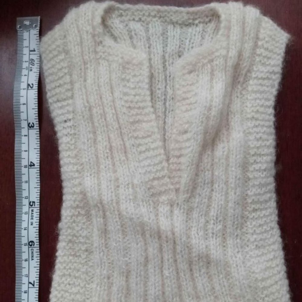Stretchy Golf Cricket Pullover Knit Vest for Baby. New. Ivory Color